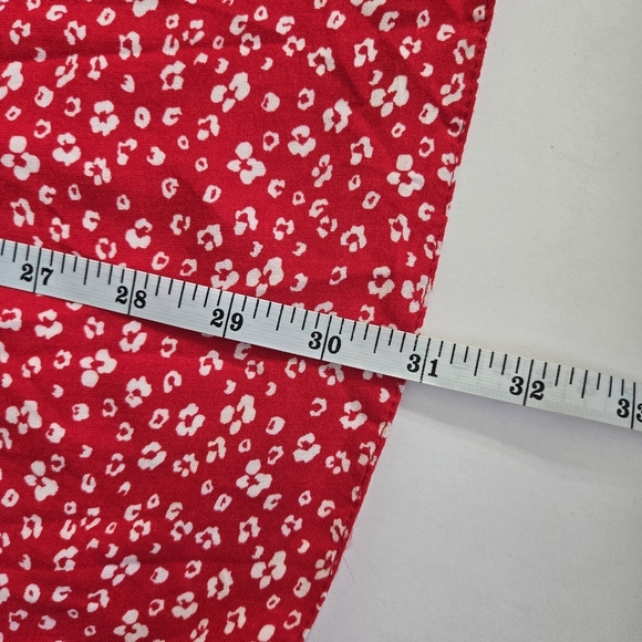 Asos Design red with white floral button down baby doll dress  sz US 4 - Picture 10 of 10